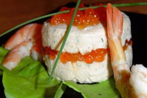 Red fish timbal with caviar, shrimp and cream cheese